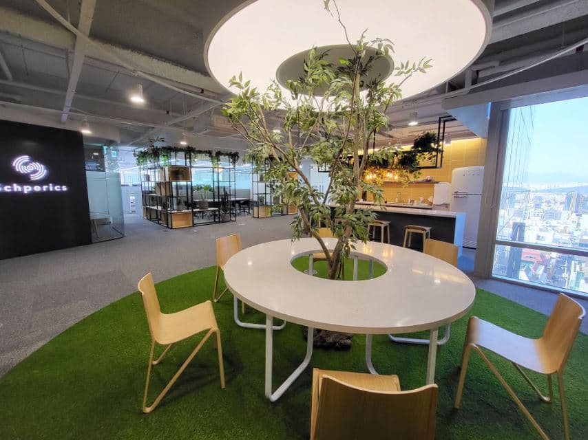 https://groupby-public-image.s3.ap-northeast-2.amazonaws.com/startups/690/1722181990/슈릭 1.JPG